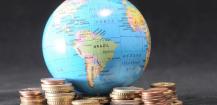 The Diverse and Extensive Global Landscape of Climate Finance Flows | Fotolia © underworld